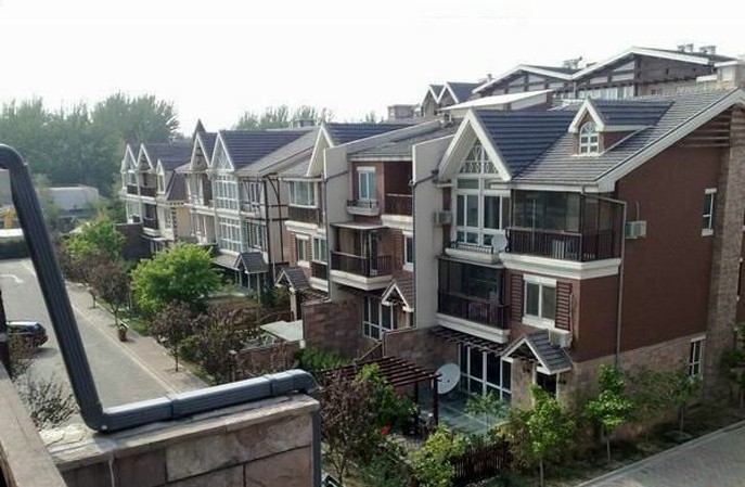 北京新新家園車庫環(huán)氧地坪翻新 北京新新家園車庫環(huán)氧地坪翻新