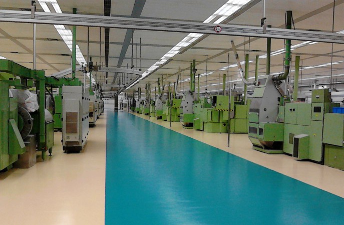 鋼鐵廠聚氨酯超耐磨地坪，哪家質(zhì)量比較好，更耐用？