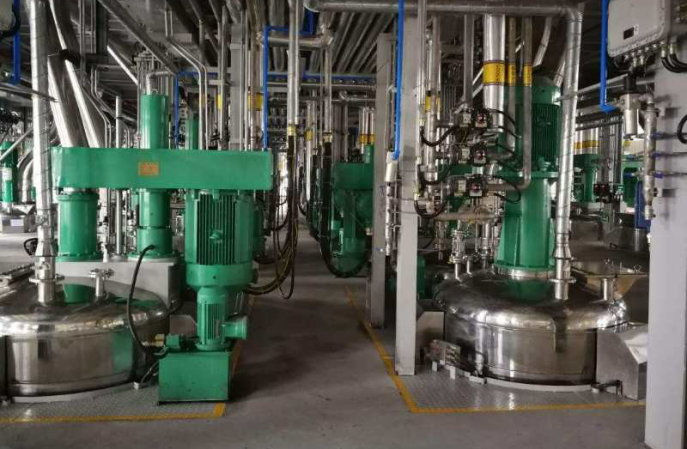 地坪漆工程廠家應(yīng)該選擇什么樣的涂料廠家