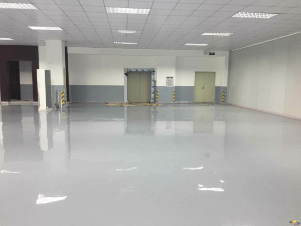 環(huán)氧防靜電地坪的施工步驟