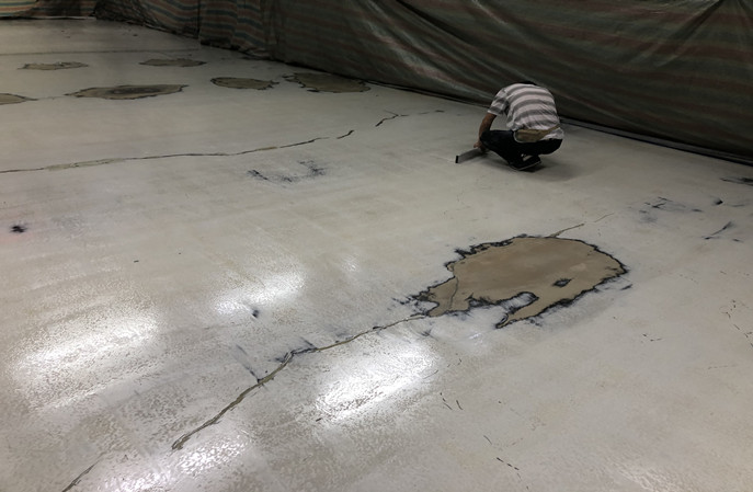 廠房地面不平整怎么做防靜電地坪