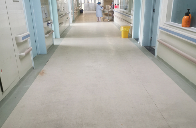 塑膠地板失光別慌張，塑立得讓你重拾光彩！