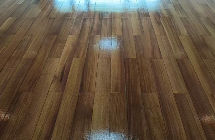 塑立得：開啟木地板翻新保養(yǎng)新時代