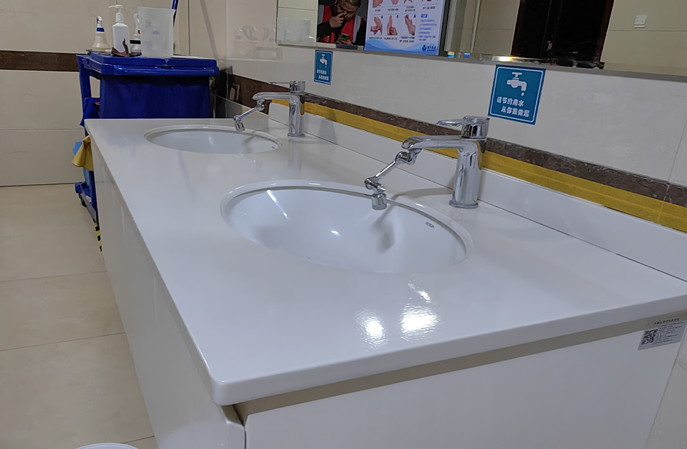 醫(yī)院洗手池臺面翻新，塑立得鑄就安全衛(wèi)生新防線