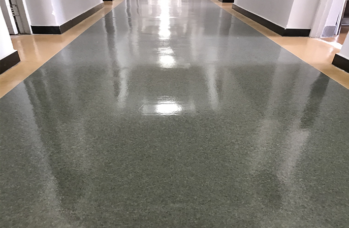 實驗室使用的 PVC 地板保養(yǎng)神器--塑立得防護涂料