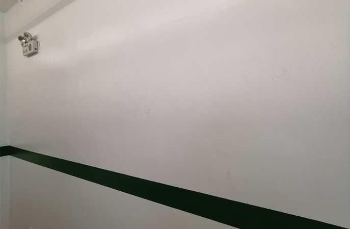 學校墻面翻新難題破解！告別開裂起皮，塑立得防涂鴉涂料打造“超能墻”