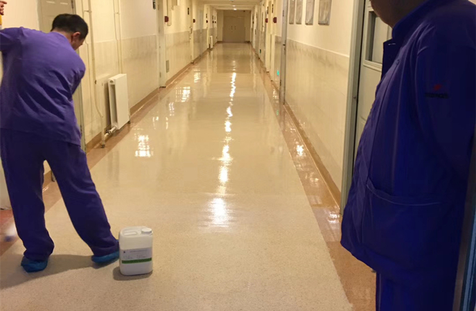 終結(jié)塑膠地板保養(yǎng)困局，塑立得化身守護(hù)天使