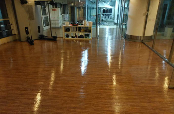 告別高成本保養(yǎng)！塑立得拯救健身房PVC地板