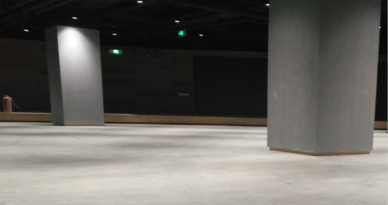 藝術(shù)展館地面
