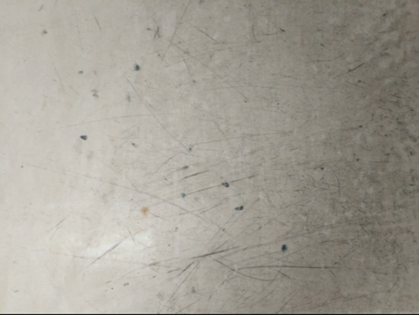 PVC地板嚴(yán)重劃傷 PVC地板嚴(yán)重劃傷