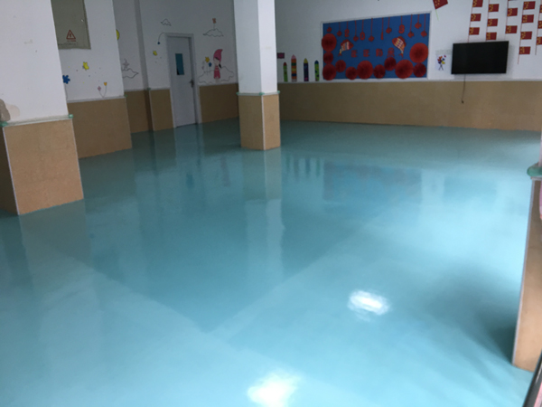 長沙東方紅幼兒園地面翻新